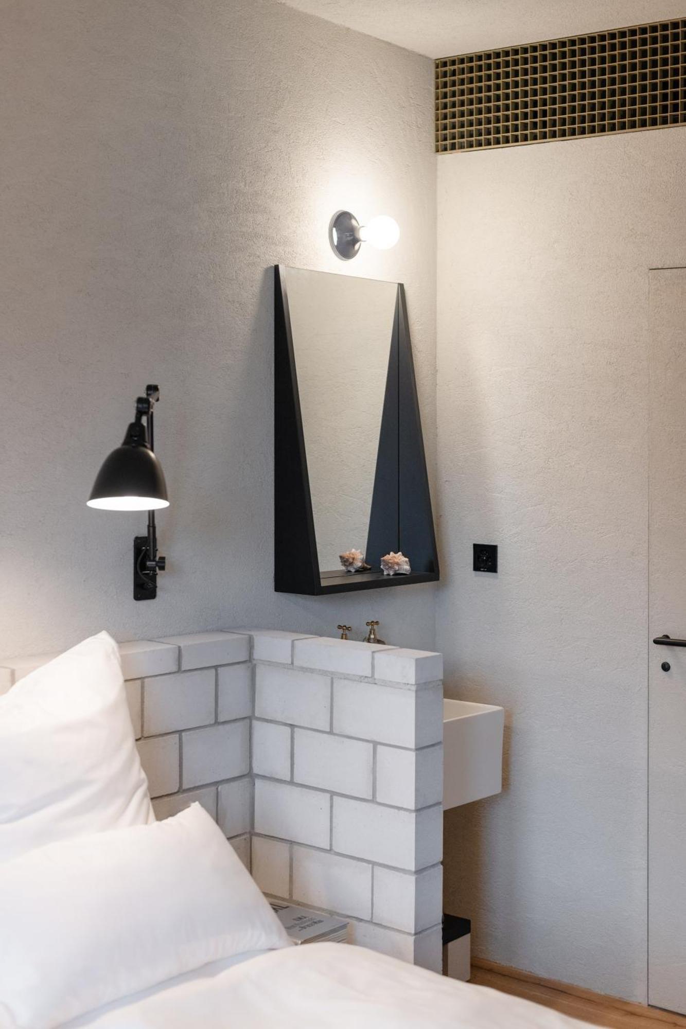 B5 Boutique Hotel (Adults Only) Lugano Ngoại thất bức ảnh